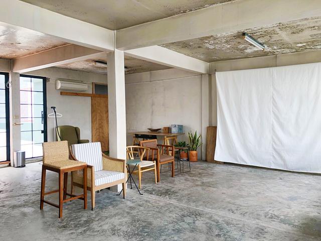 Studio M + Outdoor area