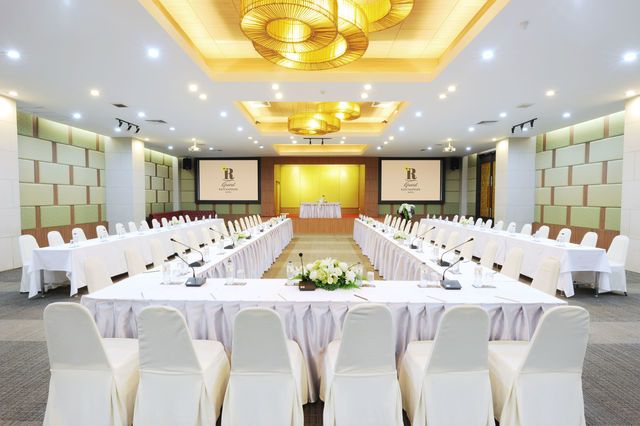 งานประชุม ห้องแกรนด์ราชพฤกษ์บอลรูม (Ratchapruek Grand Ball Room)