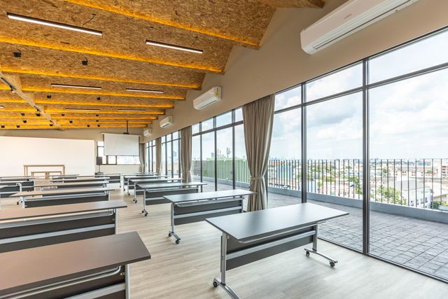 56 Hotel - Minimal Rooftop Seminar Conference Room